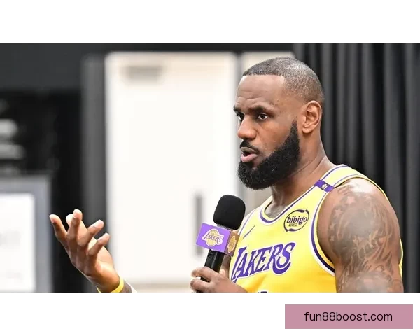 詹姆斯谈父子情与篮球热爱布朗尼激励他持续奋斗